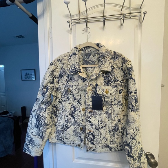Louis Vuitton Floral Patterned Denim Jacket - Picture 1 of 11